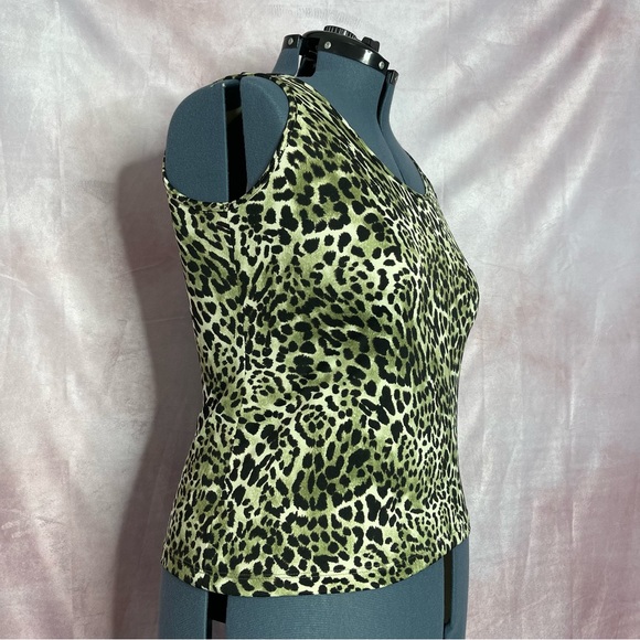 Green Leopard Print Layering Tank Top Size XL - Picture 3 of 6